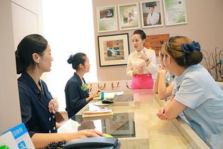 艾青蓮走進十八顆美牙 服務禮儀的精髓與提升